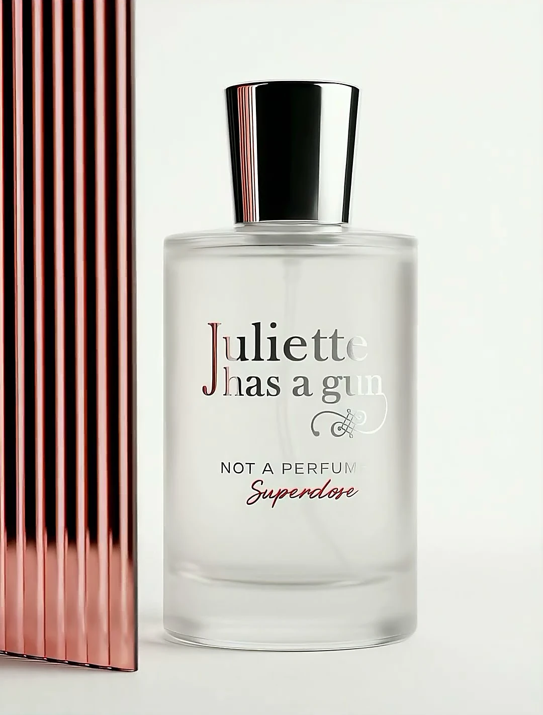 Juliette Has a Gun — Not a Perfume Superdose — кадр из ролика